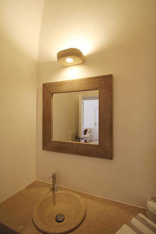 La Vecchia Tabaccheria B&B Ostuni Bagian luar foto