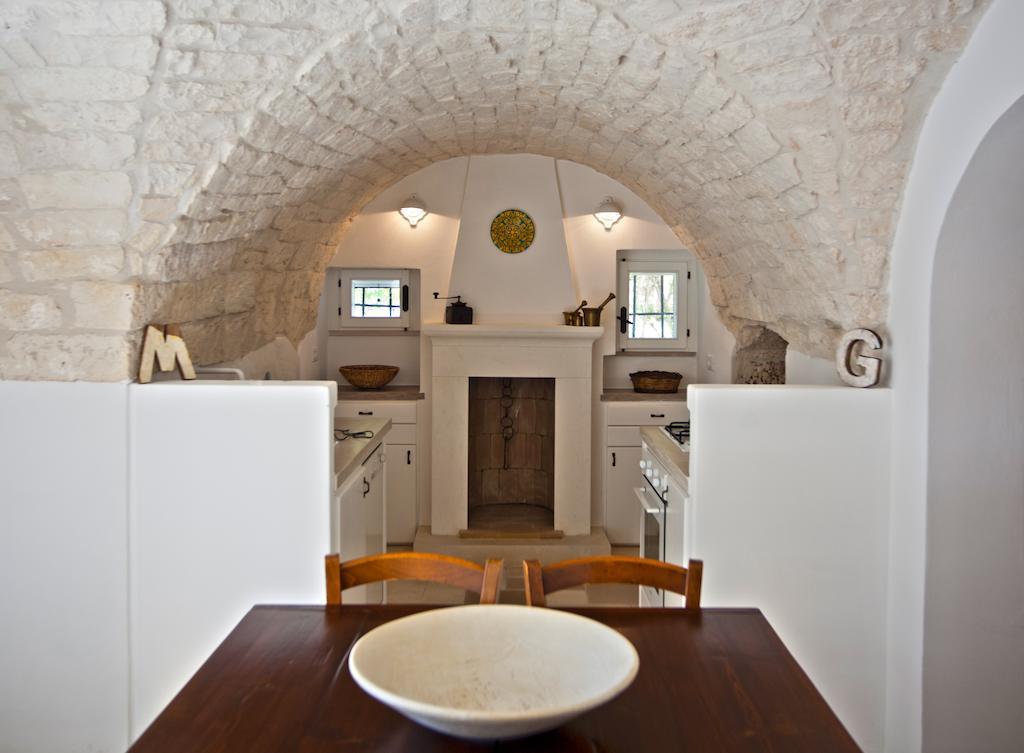 La Vecchia Tabaccheria B&B Ostuni Bagian luar foto