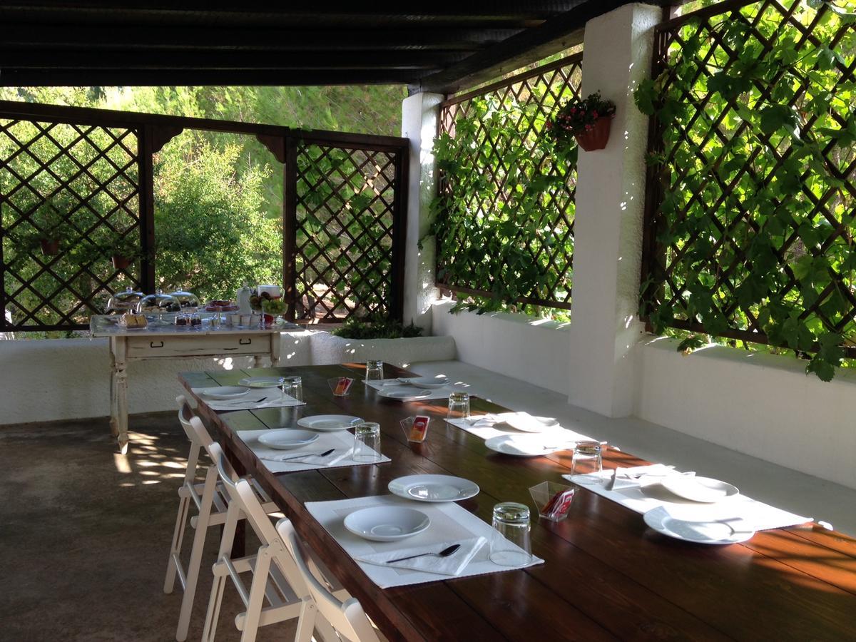 La Vecchia Tabaccheria B&B Ostuni Bagian luar foto